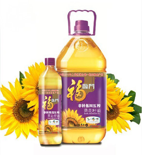 菜籽油灌裝機(jī)面對市場競爭從容應(yīng)對